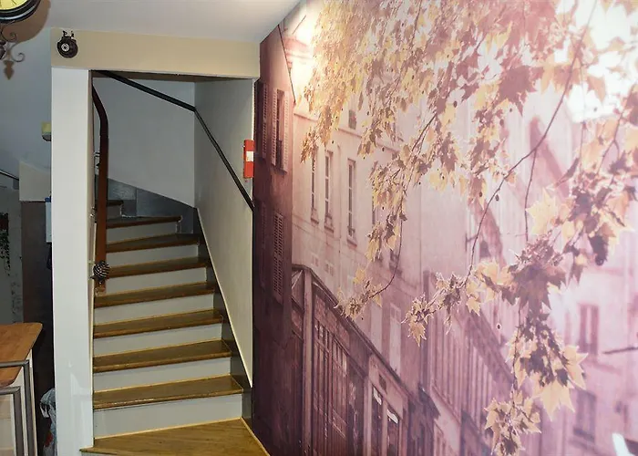 Saint Georges Hotel 2*