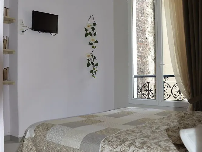 Saint Georges 2* Paris