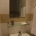 Saint Georges Hotel 2*